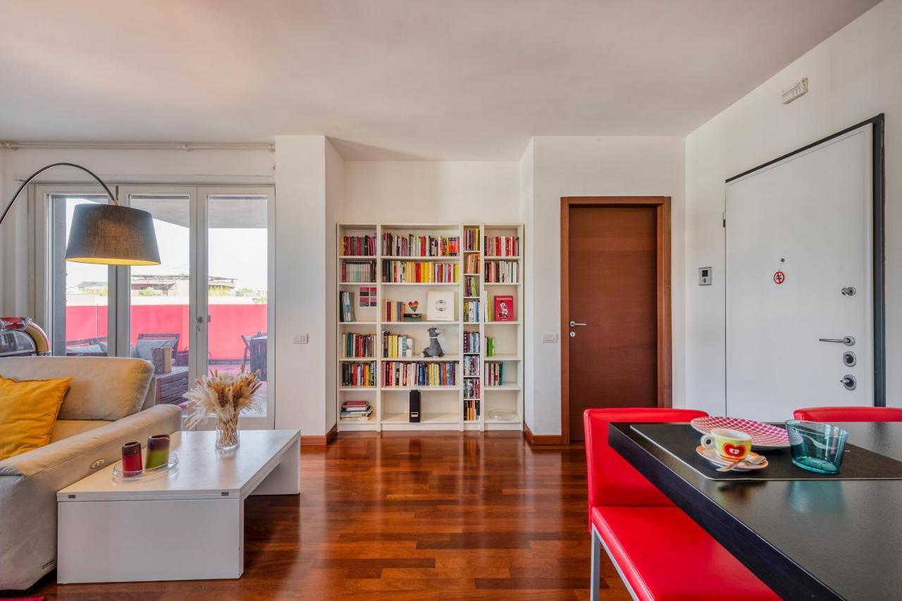 Appartamento Celio, 11 - Con Terrazzo
